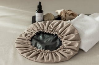 Soins capillaires éco-friendly : Révolutionnez votre routine avec des accessoires réutilisables